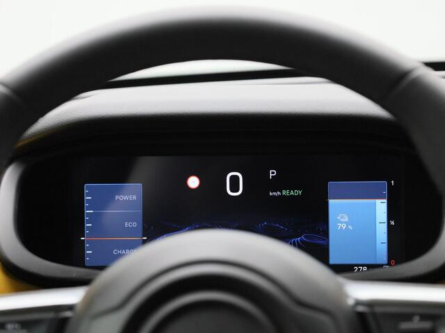 Jeep Avenger 54kWh 1st Edition | Elektr. bed. achterklep | Climate Control / ECC | Licht metalen velgen 18 inch | Cruise control Adaptive | Navigatie | Half lederen bekleding | Stoelverwarming | LED koplampen | Park Distance Control voor en achter | Achteruitrijcamera