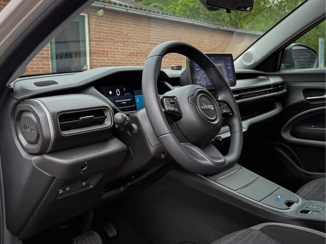 Jeep Avenger Longitude 54 kWh - SOH 96,94%, Airco, Navi, Isofix, Keyless, LED, 18DKM!