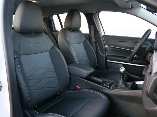 Jeep Avenger 1.2 Altitude 101 Pk Trekhaak / Camera / Climate / LED