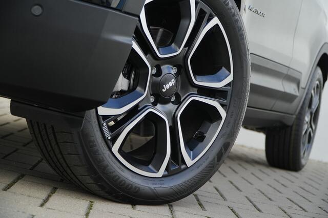 Jeep Avenger 1.2 e-Hybrid Summit | Carplay | Camera | Keyless | 18"
