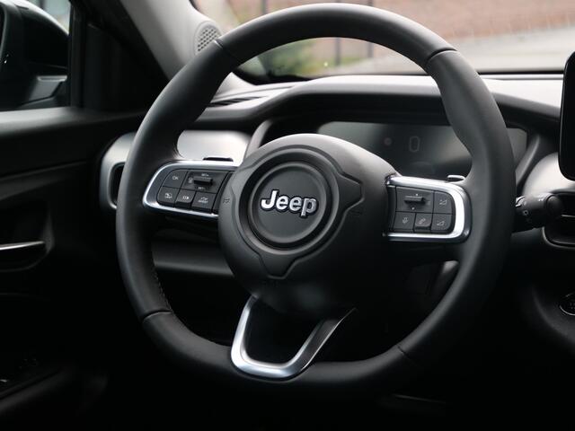 Jeep Avenger 1.2 e-Hybrid Altitude 100 Pk Automaat Apple Carplay / 17 inch / Camera