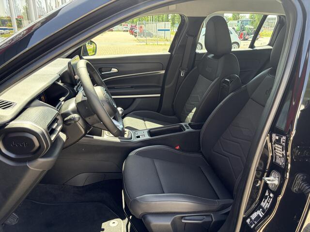 Jeep Avenger 1.2 Altitude | Camera | Elek achterklep | Apple / Android CarPlay | Stoel verwarming