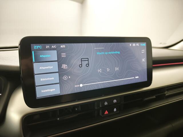 Jeep Avenger Summit 54 kWh | Camera | SoH 97,8% | Adaptieve cruise | AppleCarplay AndroidAuto Navigatie | LED |