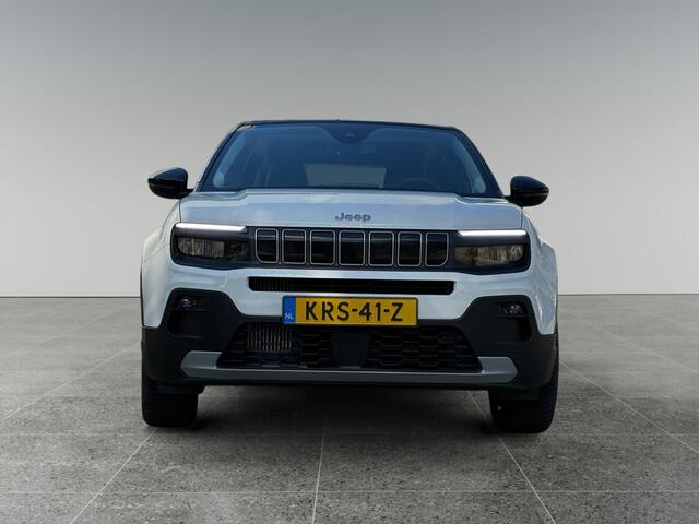 Jeep Avenger Altitude 1.2 Turbo 100pk | TWO-TONE | JBL HIFI | ELEKTR. ACHTERKLEP | STOELVERW. | ADAPTIVE CRUISE | CAMERA | NAVI | 17" LM | CLIMA | DAB+