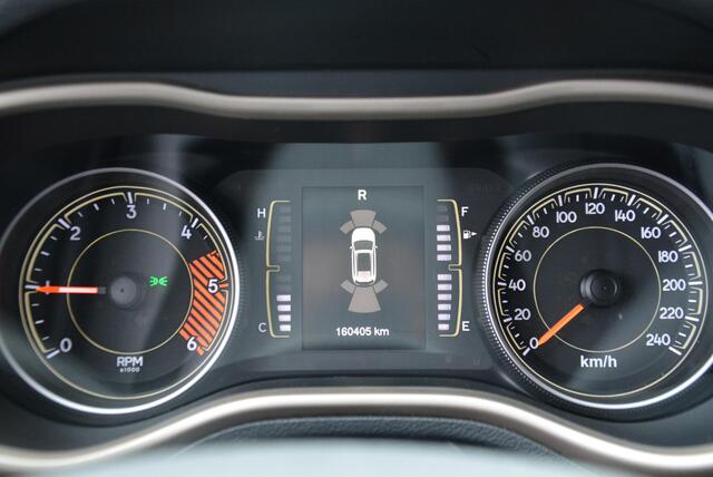 Jeep CHEROKEE 2.2 Longtitude | NAP | Trekhaak | Automaat