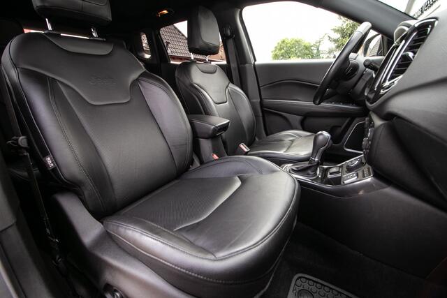 Jeep COMPASS 4xe 240 Plug-in Hybrid Electric S All-in rijklaarprijs | Volledig uitgerust | 4 seasons | Leder | Alpine