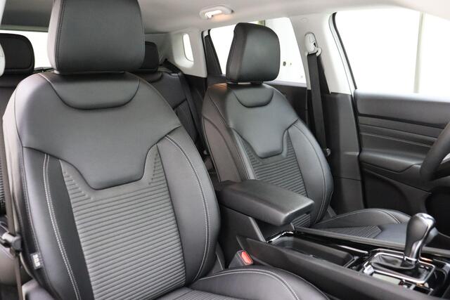 Jeep COMPASS 4xe 190 Plug-in Hybrid Electric Limited Business | Achteruitrijcamera | Parkeersensoren V+A | Navigatie | Climate & Cruise control