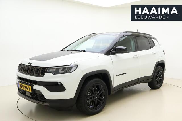 Jeep COMPASS 4xe 240 Plug-in Hybrid Electric S Automaat | Navigatie | Lederen bekleding | Camera | Keyless | Zwart dak | Dakrails | Lichtmetalen velgen black | Climate control