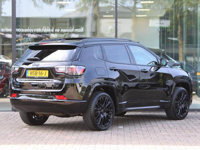Jeep COMPASS 4xe 240 Plug-in Hybrid Electric S | Navi / Panorama / Leder