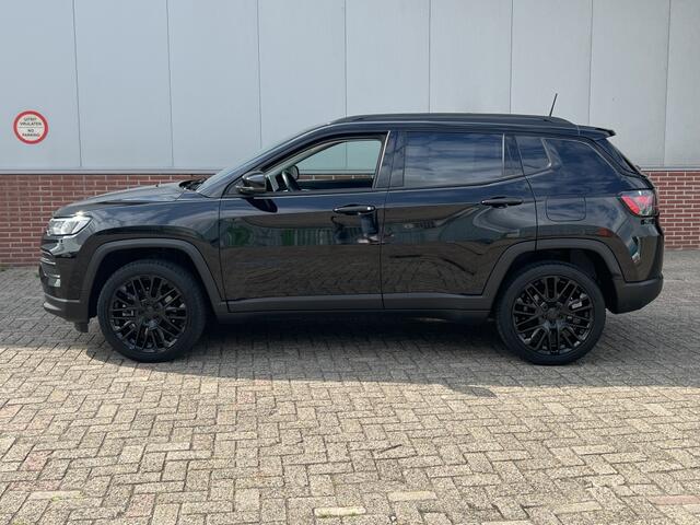 Jeep COMPASS 4xe Night Eagle 190 PK | Business Pack | Winter Pack