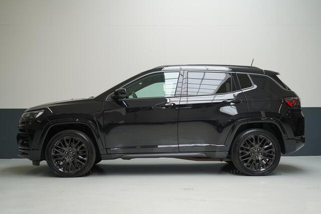 Jeep COMPASS 4xe 240 Plug-in Hybrid Electric S | Leder | Navigatie | Achteruitrijcamera | Stuurverwarming