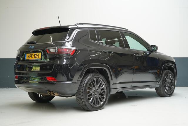 Jeep COMPASS 4xe 240 Plug-in Hybrid Electric S | Leder | Navigatie | Achteruitrijcamera | Stuurverwarming