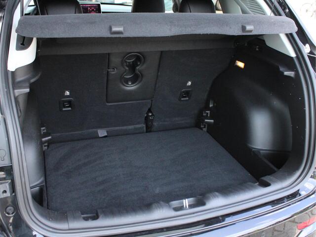 Jeep COMPASS 1.5T e-Hybrid Altitude Rondomzicht Camera, Stoelventilatie & -verwarming, Cruise & Climate Control