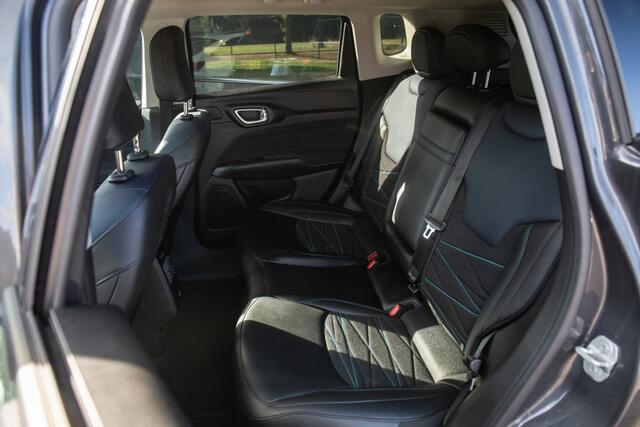 Jeep COMPASS 4xe 240 Plug-in Hybrid Electric Upland , Adap. cruise, 360°camera,