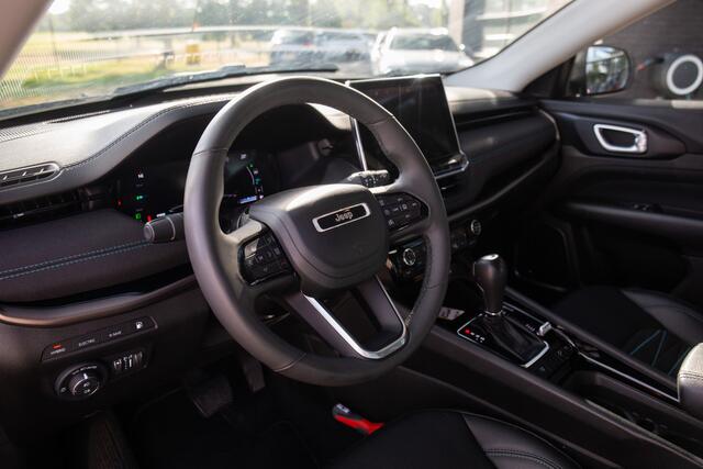 Jeep COMPASS 4xe 240 Plug-in Hybrid Electric Upland , Adap. cruise, 360°camera,
