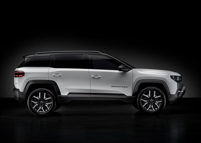 Jeep COMPASS First Edition 74 kWh NIEUWE MODEL! - NU TE BESTELLEN - 8 JAAR GARANTIE
