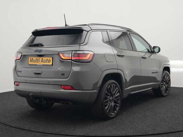 Jeep COMPASS 4xe 240 Plug-in Hybrid Electric S 240pk Dealer O.H PHEV | Trekhaak | Panodak | Adaptive Cruise | 360 Camera | Lederen Sportstoelen Memory & Ventilatie | Apple Carplay | Alpine Sound | Virtual | DAB |