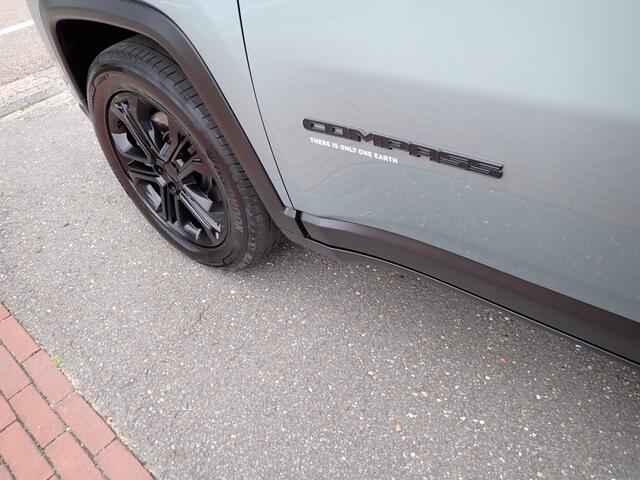 Jeep COMPASS 4xe 240 Plug-in Hybrid Electric Upland