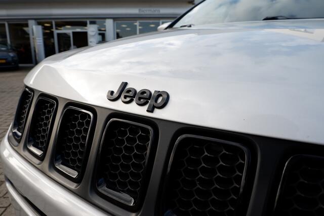 Jeep COMPASS 1.3T NightEagle L.Edition Autom 150PK / Trekhaak / INCL. 12 maan