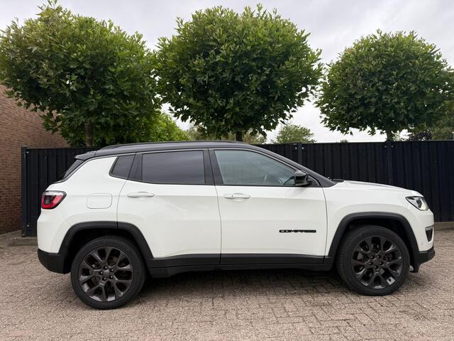 Jeep COMPASS 4xe 240 Plug-in Hybrid Electric S TREKHAAK