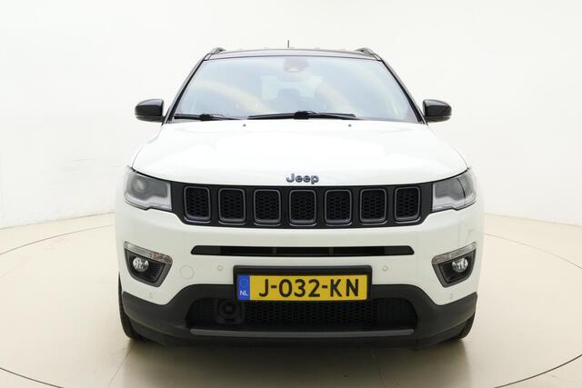 Jeep COMPASS 4xe 240 Plug-in Hybrid Electric S Automaat | Navigatie | Trekhaak | Climate control | Stoel & Stuurverwarming | Keyless | Zwart dak | Camera