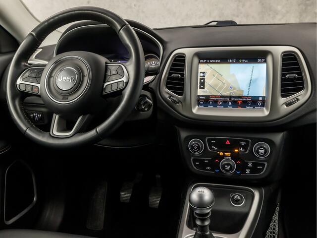 Jeep COMPASS 1.4 MultiAir Longitude Black Sport 141Pk (APPLE CARPLAY, GROOT NAVI, CLIMATE, CAMERA, LEDER, SPORTSTOELEN, LANE ASSIST, PARKEERSENSOREN, CRUISE, NIEUWSTAAT)
