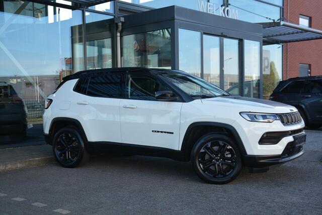 Jeep COMPASS 4xe 240 Plug-in Hybrid Electric Upland | Winter pack | Led | Slechts