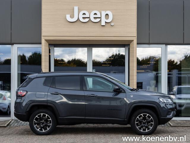 Jeep COMPASS 4xE 240pk 4x4 Autom. PHEV Trailhawk ADAPT. CRUISE / CLIMATE C.