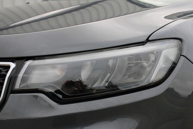 Jeep COMPASS 4xe 190 Plug-in Hybrid Electric Limited | Incl. 12 maanden garantie | Adaptieve cruise control | Climate control | Apple carplay/Android auto | Trekhaak | Parkeercamera |