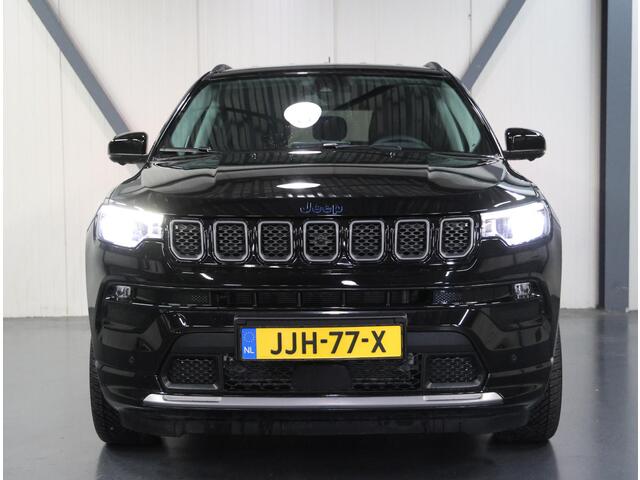 Jeep COMPASS 4xe 240PK Plug-in Hybrid Electric Upland 4x4 | AUTOMAAT | AppleCarPlay/AndroidAuto | Adaptive Cruise Control | Stoel/Stuurverwarming/Verkoeling | 360'Camera | LEER | Keyless | Isofix | Privacy Glass | Parkeersensoren | Electrische achterklep |