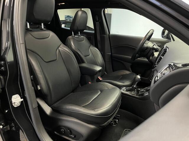 Jeep COMPASS 4xe 240 Plug-in Hybrid Electric S | PANO | LEDER | ALL SEASON |