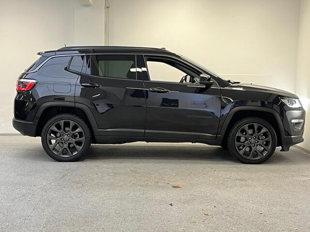 Jeep COMPASS 4xe 240 Plug-in Hybrid Electric S | PANO | LEDER | ALL SEASON |