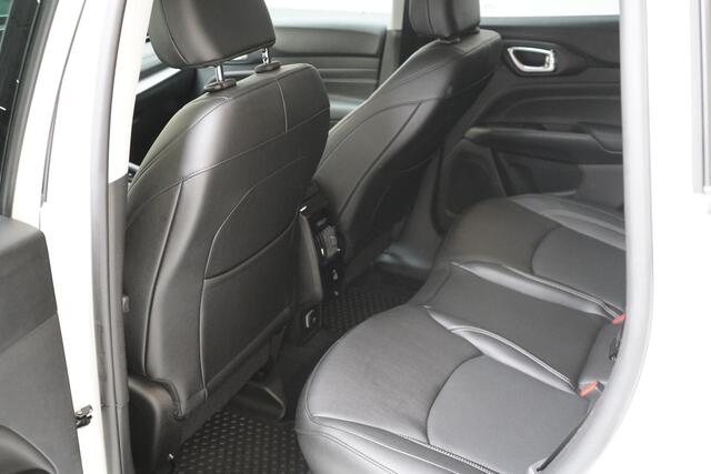 Jeep COMPASS 4xe 240 Plug-in Hybrid Electric S | Leder | Navigatie | Achteruitrijcamera | Stuurverwarming