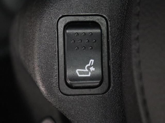 Jeep COMPASS 4xe 240 Plug-in Hybrid Electric S | Stoelverwarming | Adaptive cruise | Carplay | Camera | Half leder | Stuurverwarming | Navigatie | Keyless | Full LED | Digital Cockpit | PHEV | Plug In