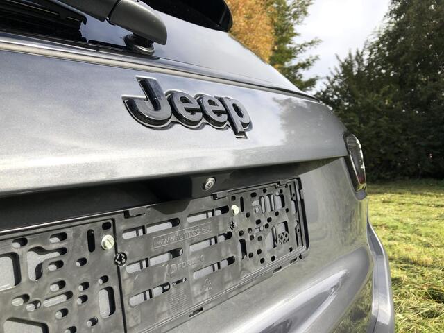 Jeep COMPASS 4xe 240 Plug-in Hybrid Electric Upland NAVI|CLIMATE|APPLE/ANDROID|CAMERA|STOELVERWARMING|18"