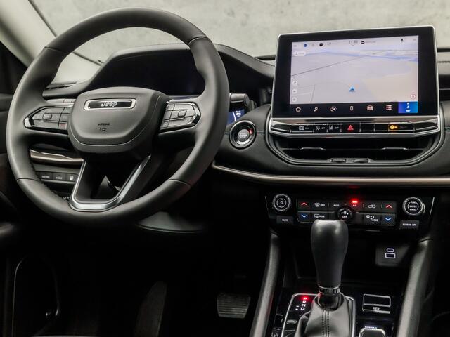 Jeep COMPASS 4xe 240 Plug-in Hybrid Electric Upland 240Pk Automaat (VIRTUAL COCKPIT, APPLE CARPLAY, ALPINE AUDIO, GROOT NAVI, LEDER, 360 CAMERA, SPORTSTOELEN, ADAPTIVE CRUISE, KEYLESS, LANE ASSIST, NIEUWSTAAT)