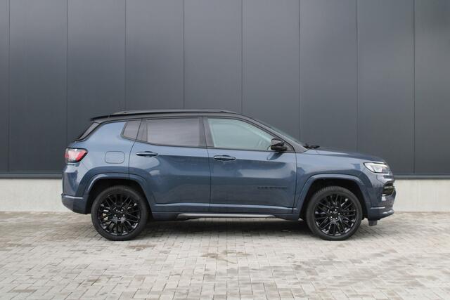 Jeep COMPASS 4xe 240 Plug-in Hybrid Electric S - Leder - ACC - 360 camera - Navi - Blind Spot - LED - Stoel-stuurverwarming - Rijklaar