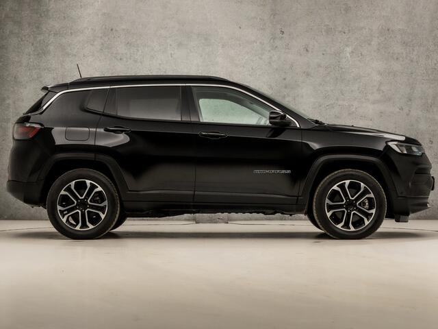 Jeep COMPASS 4xe 190 Plug-in Hybrid Electric Night Eagle Automaat (VIRTUAL COCKPIT, APPLE CARPLAY, STUUR/STOELVERWARMING, LEDER, CAMERA, ADAPTIVE CRUISE, GETINT GLAS, KEYLESS, NIEUWSTAAT)