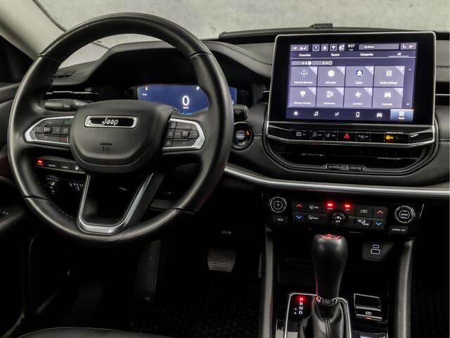 Jeep COMPASS 4xe 190 Plug-in Hybrid Electric Night Eagle Automaat (VIRTUAL COCKPIT, APPLE CARPLAY, STUUR/STOELVERWARMING, LEDER, CAMERA, ADAPTIVE CRUISE, GETINT GLAS, KEYLESS, NIEUWSTAAT)