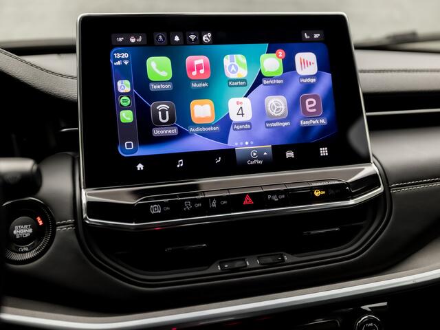 Jeep COMPASS 4xe 190 Plug-in Hybrid Electric Night Eagle Automaat (VIRTUAL COCKPIT, APPLE CARPLAY, STUUR/STOELVERWARMING, LEDER, CAMERA, ADAPTIVE CRUISE, GETINT GLAS, KEYLESS, NIEUWSTAAT)