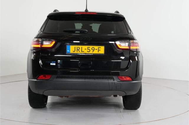 Jeep COMPASS 4xe 240 pk PHEV Upland | Adaptieve Cruise | Stl. verw. | Camera | Carplay | Lane assist | El. achterklep |