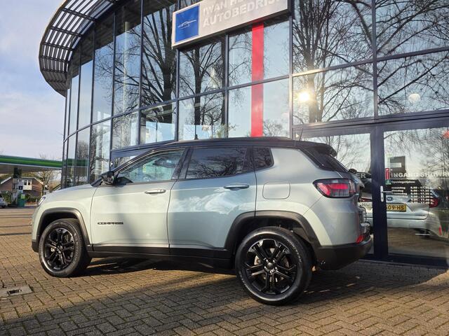 Jeep COMPASS 4xe 240 Plug-in Hybrid Electric Upland | PDC + Camera| Navigatie | LM Velgen | ECC |