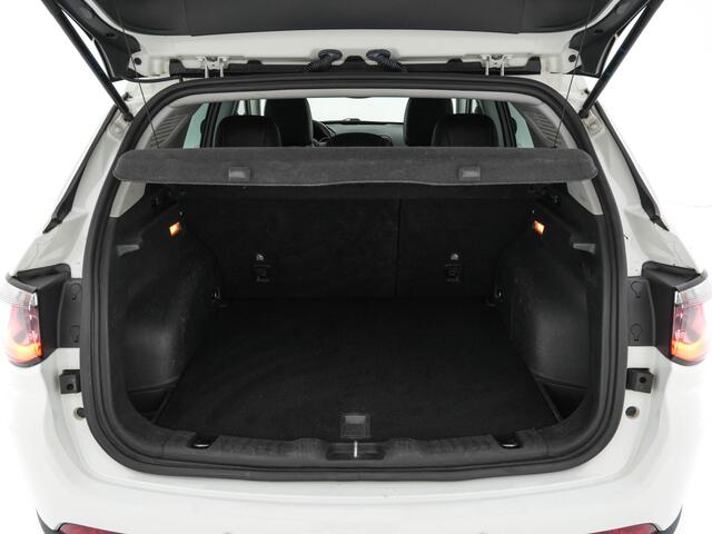 Jeep COMPASS 1.3T Limited *LEATHER-FABRIC | XENON | NAVI-FULLMAP | KEYLESS | COMFORT-SEATS | CAMERA | PRIVACY-GLASS | DAB | ECC | PDC | CRUISE | 18''ALU*