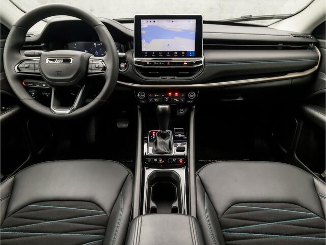 Jeep COMPASS 4xe 240 Plug-in Hybrid Electric Trailhawk 240Pk automaat (VIRTUAL COCKPIT, APPLE CARPLAY, GROOT NAVI, CAMERA, LEDER, SPORTSTOELEN, TREKHAAK, ADAPTIVE CRUISE, KEYLESS, NIEUWSTAAT)