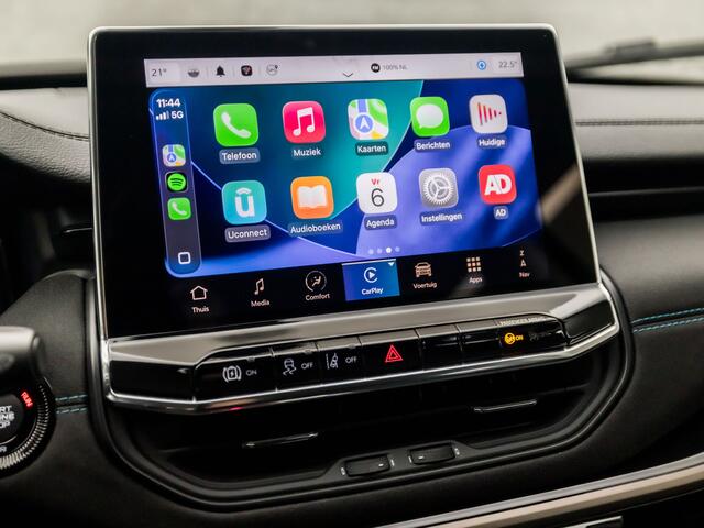 Jeep COMPASS 4xe 240 Plug-in Hybrid Electric Trailhawk 240Pk automaat (VIRTUAL COCKPIT, APPLE CARPLAY, GROOT NAVI, CAMERA, LEDER, SPORTSTOELEN, TREKHAAK, ADAPTIVE CRUISE, KEYLESS, NIEUWSTAAT)