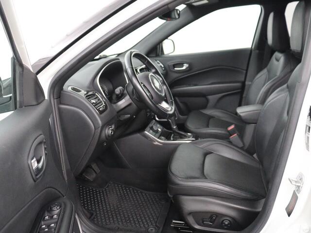 Jeep COMPASS 4xe 240 Plug-in Hybrid Electric S | Leder | Stoel & stuurverwarming | Alpine Sound | Camera | Bi-Xenon | Memory | Keyless | Carplay | Navigatie | PHEV