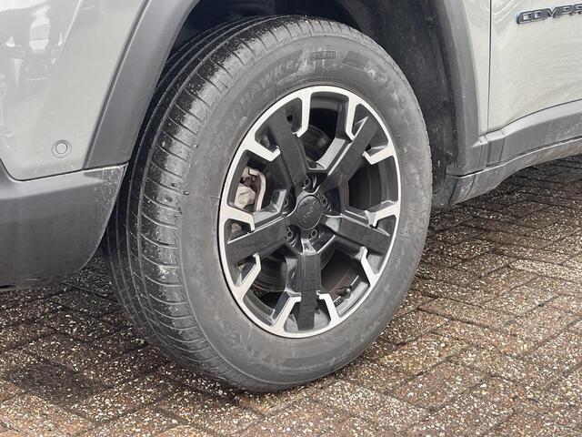 Jeep COMPASS 4xe 240 Plug-in Hybrid Electric Trailhawk