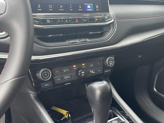 Jeep COMPASS 4xe 240 Plug-in Hybrid Electric Trailhawk