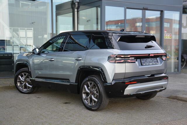 Jeep COMPASS 1.2 e-Hybrid First Edition | Pano dak | Massage | Focal | Memory