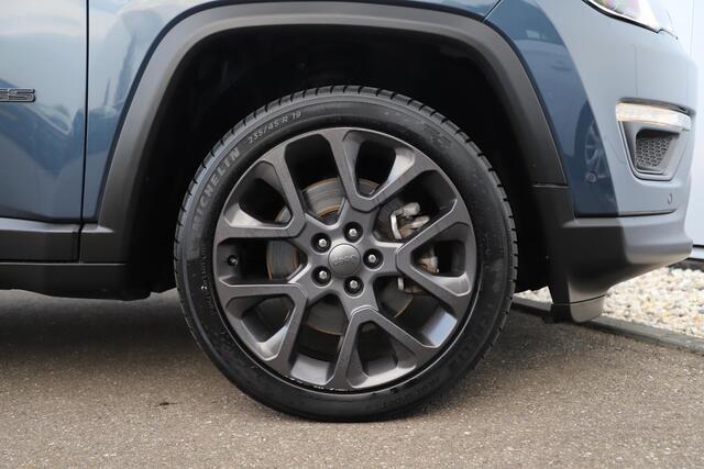 Jeep COMPASS 4xe 240 Plug-in Hybrid Electric S Trekhaak Panoramadak Leder Navigatie Achteruitrijcamera